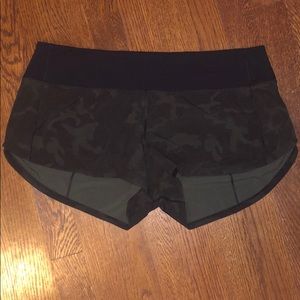 Lululemon Speed Up Short 2.5” Camo